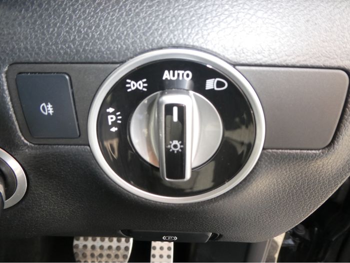 Mercedes-Benz B-Class 2016