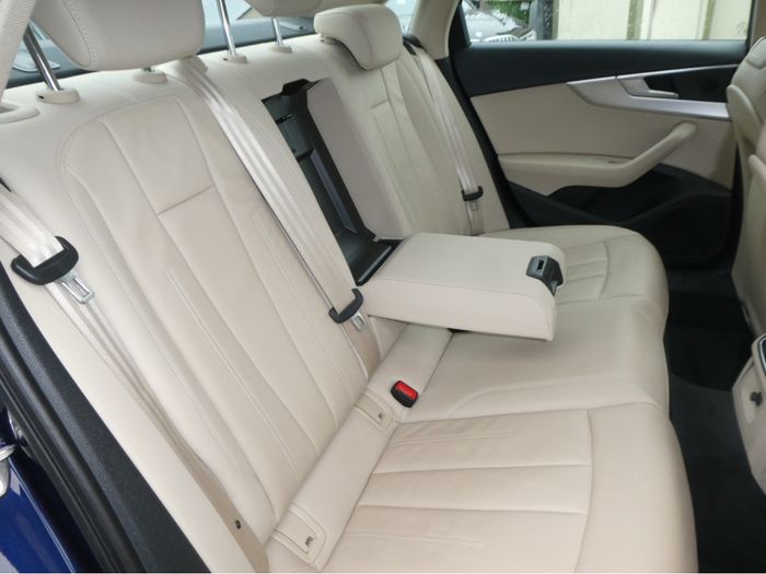 Audi A4 2024