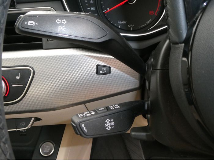 Audi A4 2024