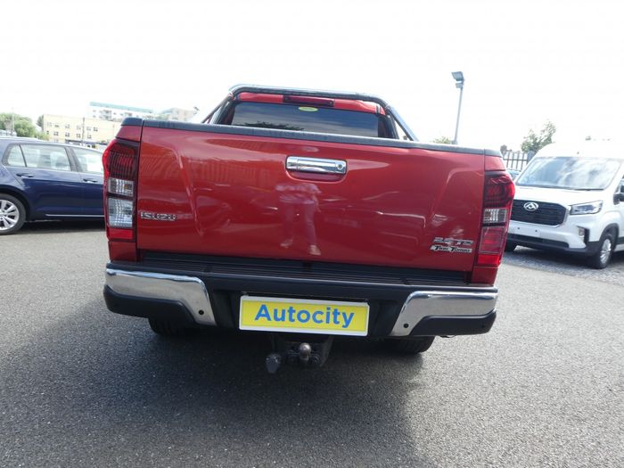 Isuzu D-Max 2015