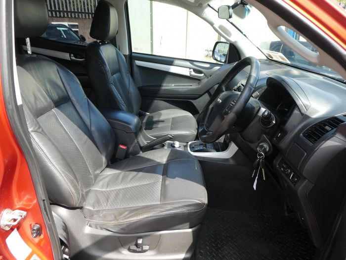 Isuzu D-Max 2015