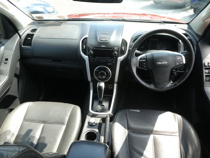 Isuzu D-Max 2015