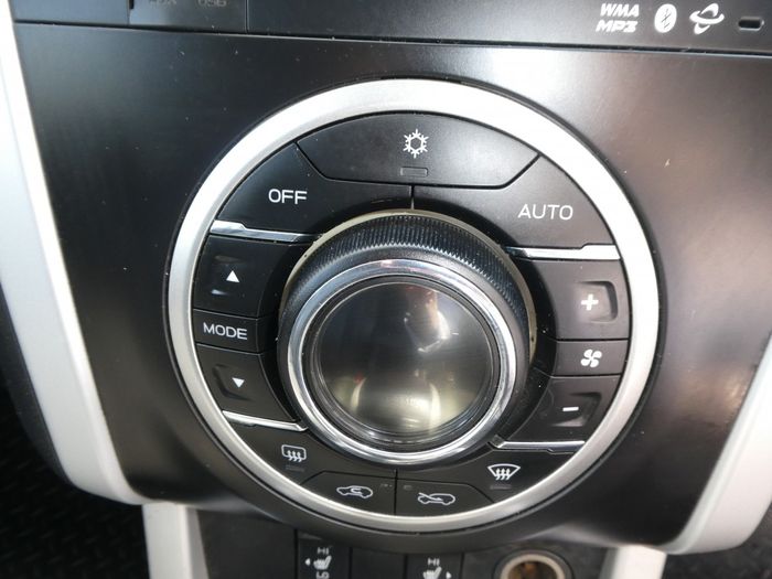 Isuzu D-Max 2015