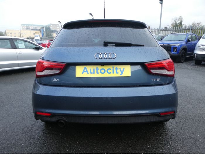 Audi A1 2016