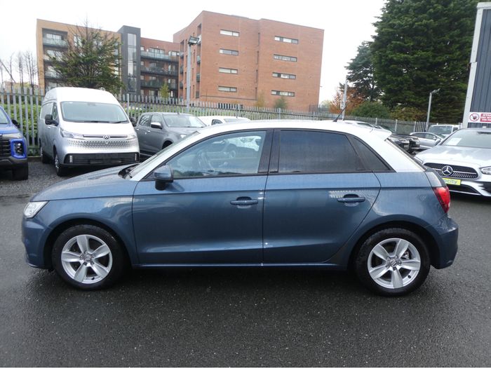 Audi A1 2016