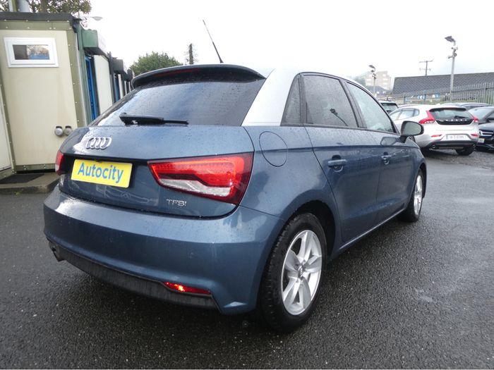 Audi A1 2016