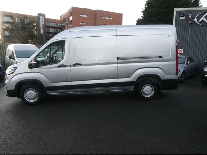 Maxus Deliver 9 2022