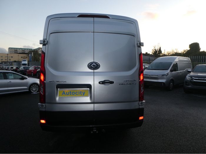 Maxus Deliver 9 2022