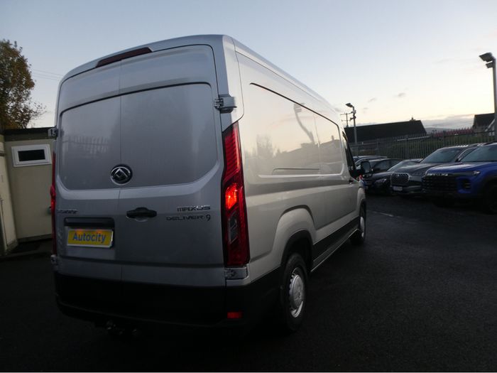 Maxus Deliver 9 2022