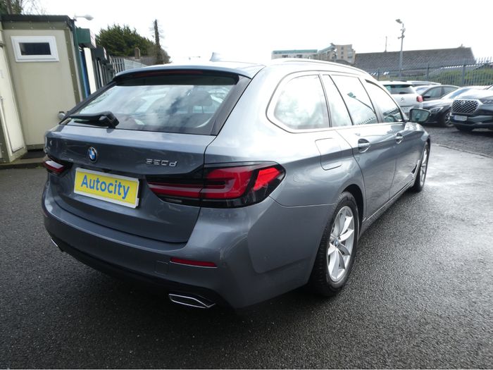 BMW 5 Series 2022