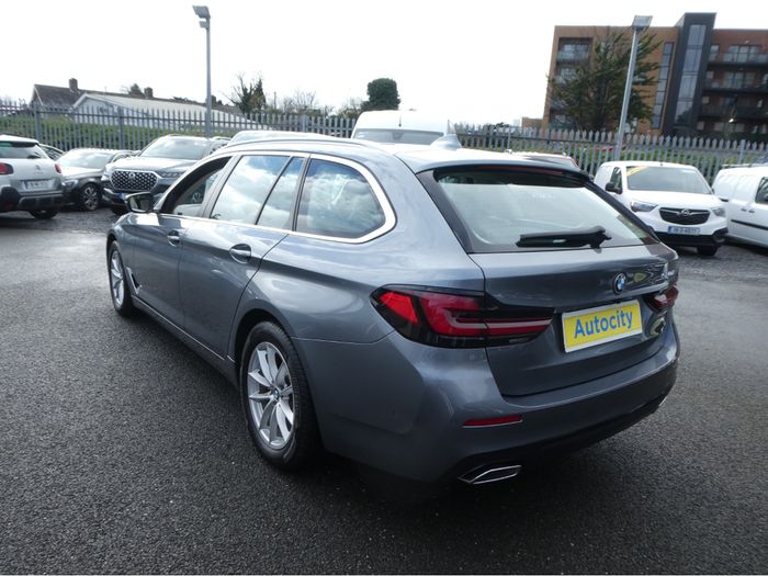 BMW 5 Series 2022