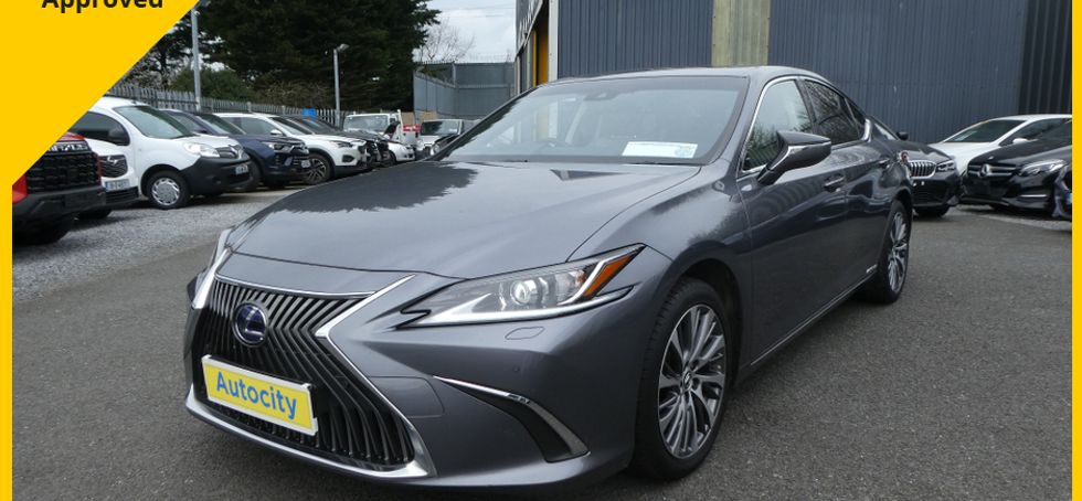 Lexus ES 300h 2021