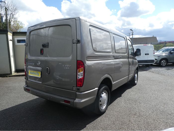 LDV V80 2016