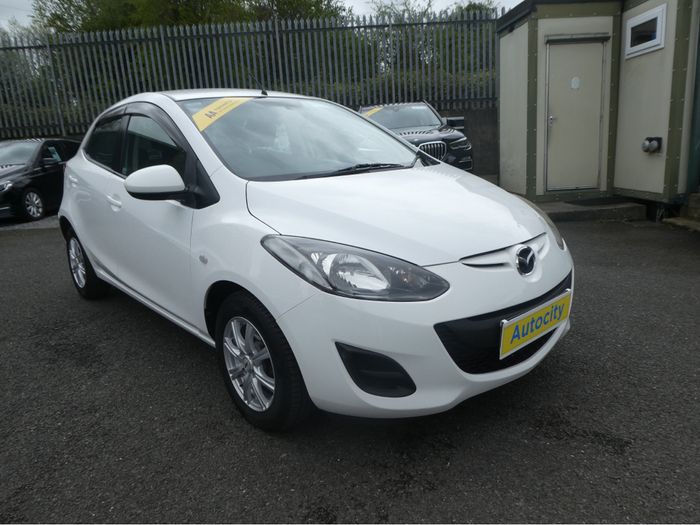 Mazda Demio 2013