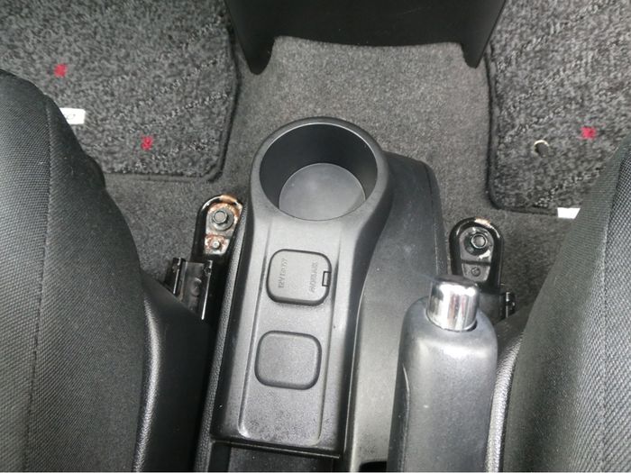 Mazda Demio 2013