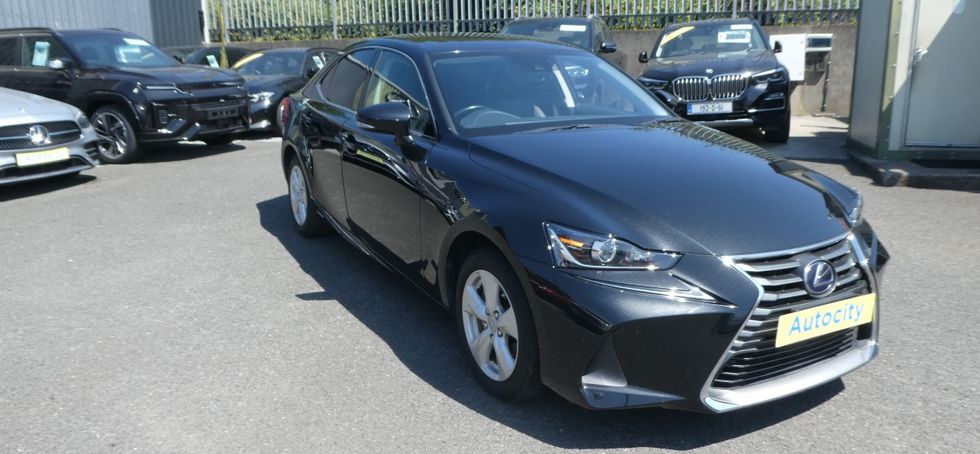 Lexus IS300h 2018