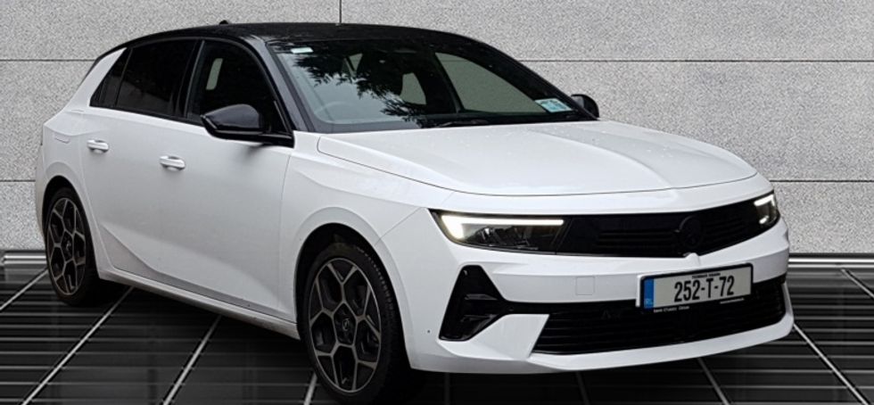 Opel Astra 2025