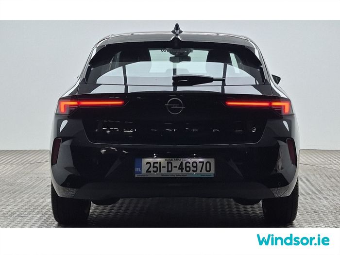 Opel Astra 2025