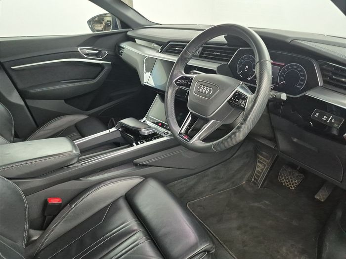 Audi E-Tron 2023