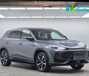 MG HS 2025