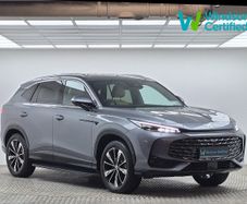 MG HS 2025