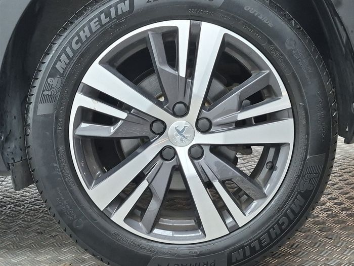 Peugeot 3008 2021