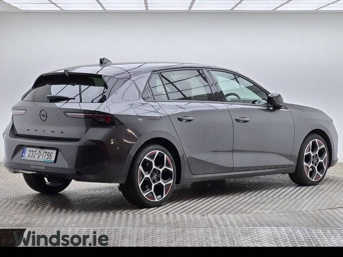 Opel Astra 2023