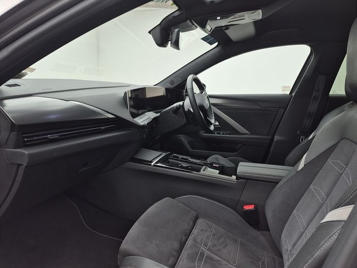 Opel Astra 2023