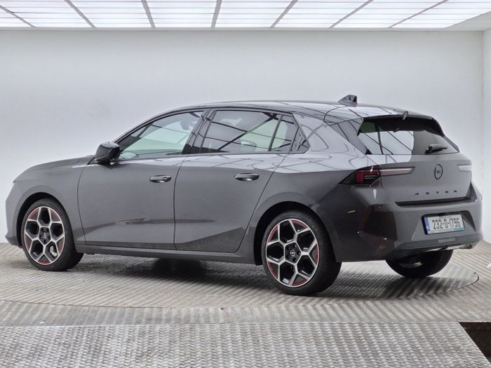 Opel Astra 2023