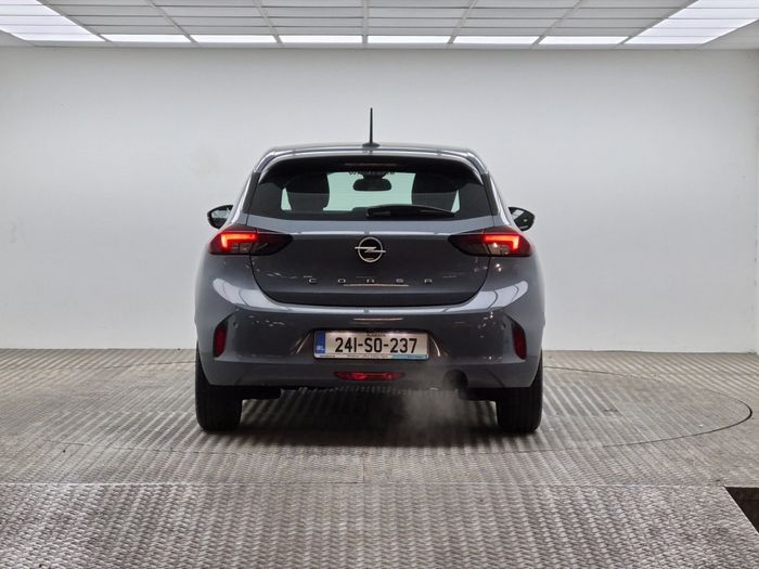 Opel Corsa 2024