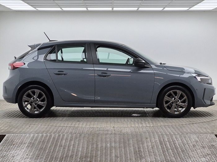 Opel Corsa 2024