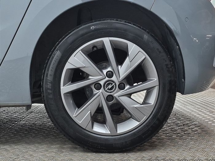 Opel Corsa 2024