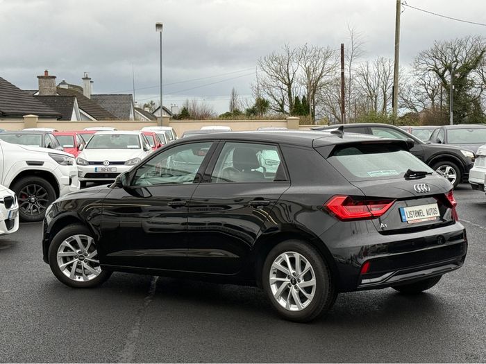 Audi A1 2021