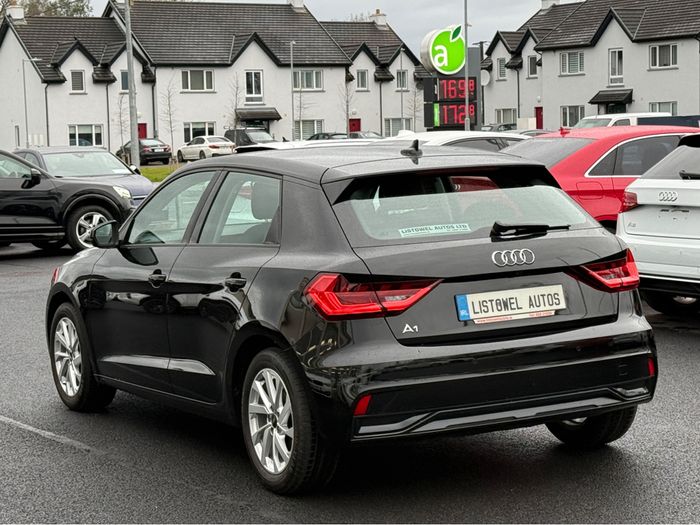 Audi A1 2021