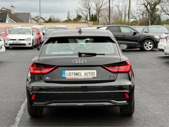 Audi A1 2021