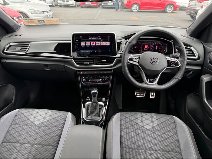 Volkswagen T-Roc 2024