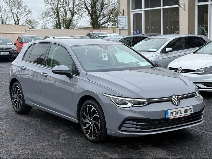 Volkswagen Golf 2022