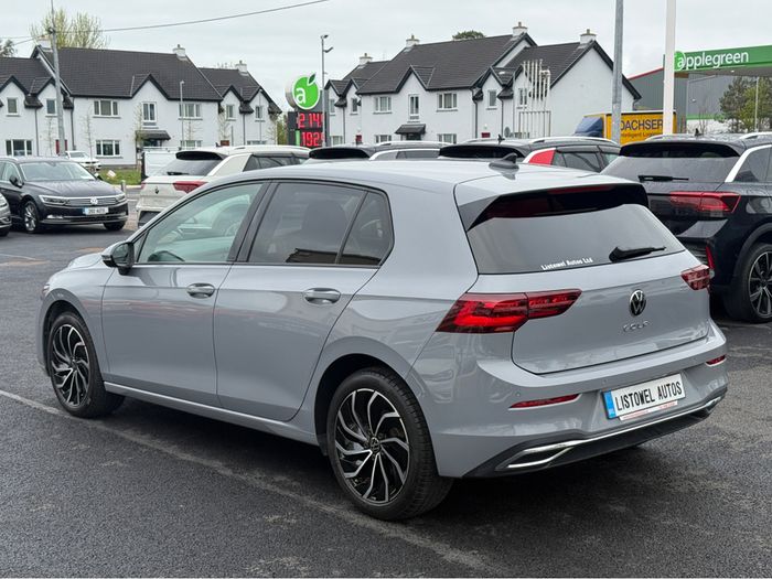 Volkswagen Golf 2022