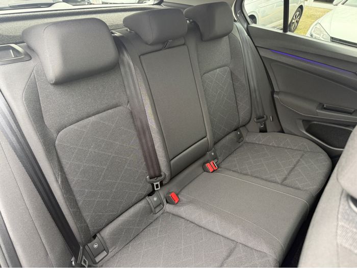 Volkswagen Golf 2022