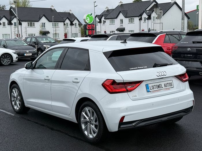 Audi A1 2021