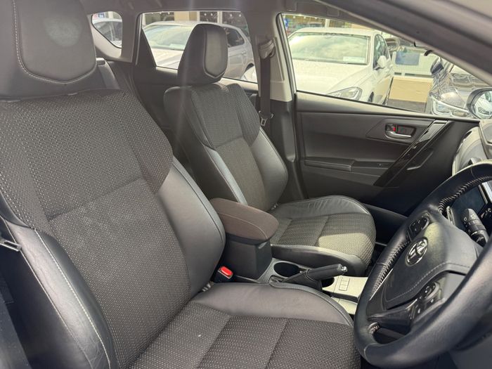 Toyota Auris 2017