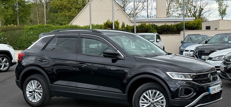 Volkswagen T-Roc 2023
