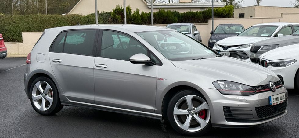 Volkswagen Golf 2016