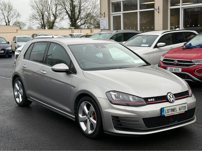 Volkswagen Golf 2016