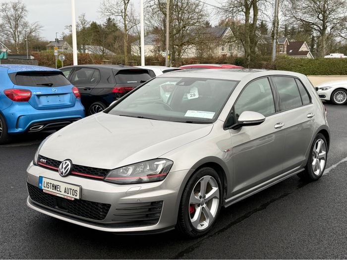 Volkswagen Golf 2016