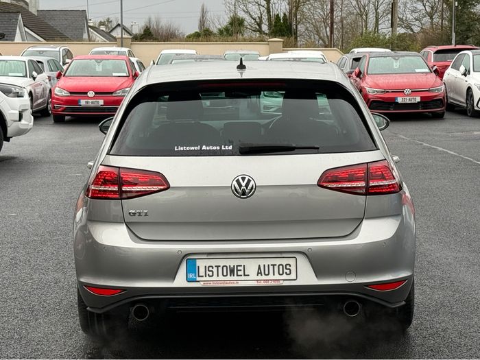 Volkswagen Golf 2016