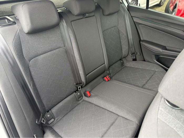 Volkswagen Golf 2023