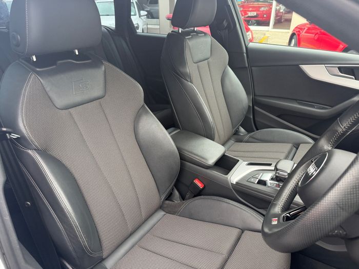 Audi A4 2018