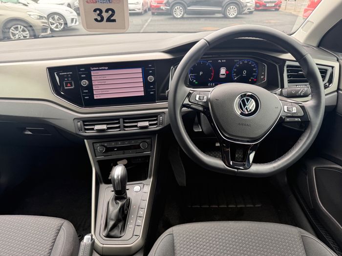 Volkswagen Polo 2021