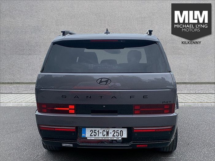 Hyundai Santa Fe 2025